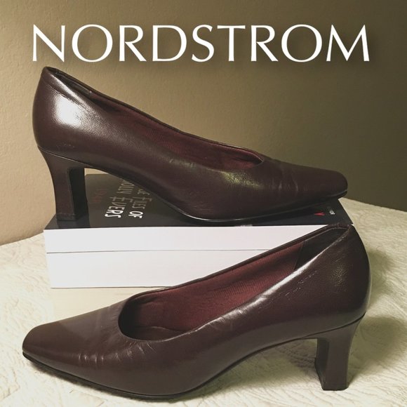 NORDSTROM Dark Brown Leather Square Toe Pumps - Picture 1 of 13